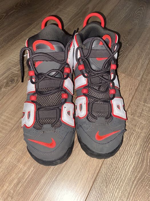 Nike uptempo mărimea 39