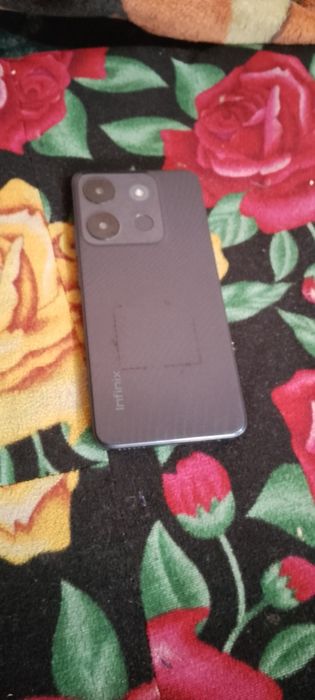 Инфаникс смарт7 сотилади