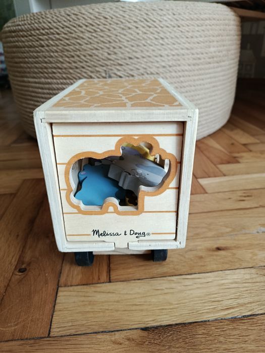 Дървена играчка с животни