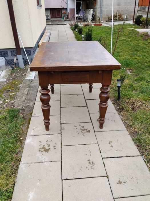 Set Mobilier Epocă/Vintage - Dulap, Comodă (Castăn), Masa - Lemn Masiv