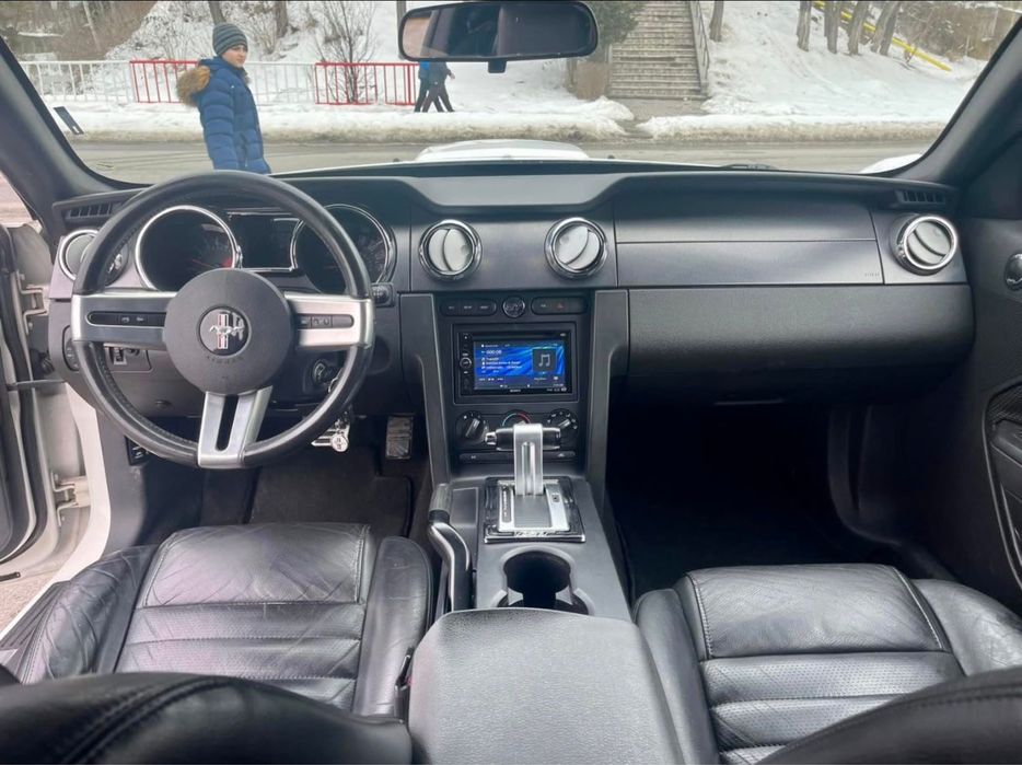 Ford mustang gt 4.6 gpl