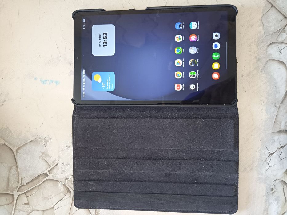 Продаётся планшет Самсунг таб а 9