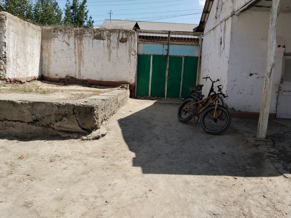 Yer uchastkasi sotiladi
