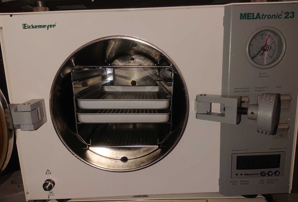 Autoclav MELAG 23 19L sterilizazator stomatolog veterinar cosmetica manichiura MADE IN GERMANY