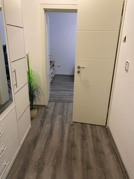 Apartament în Vitrometan la parter