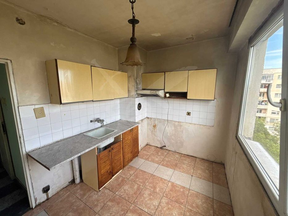 Продава се Двустаен апартамент в Пловдив, Кючук Париж - 64 кв.м за 1532 €/кв.м - Снимка #2