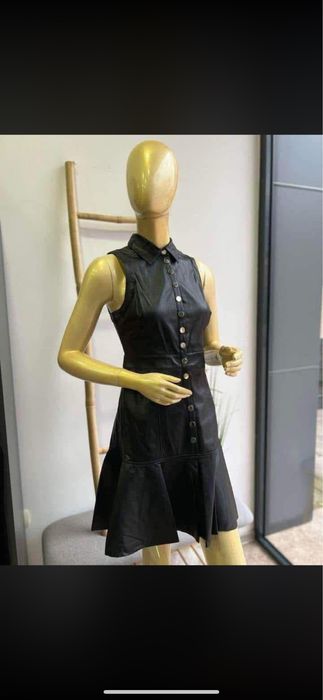 Кожена рокля Guess