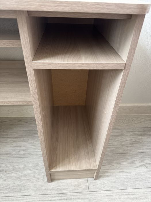 Продаю компьютерный стол