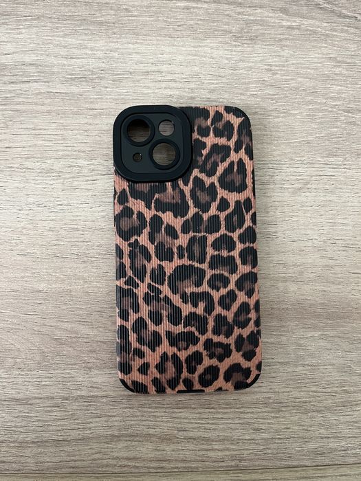 Нов кейс за Iphone 15