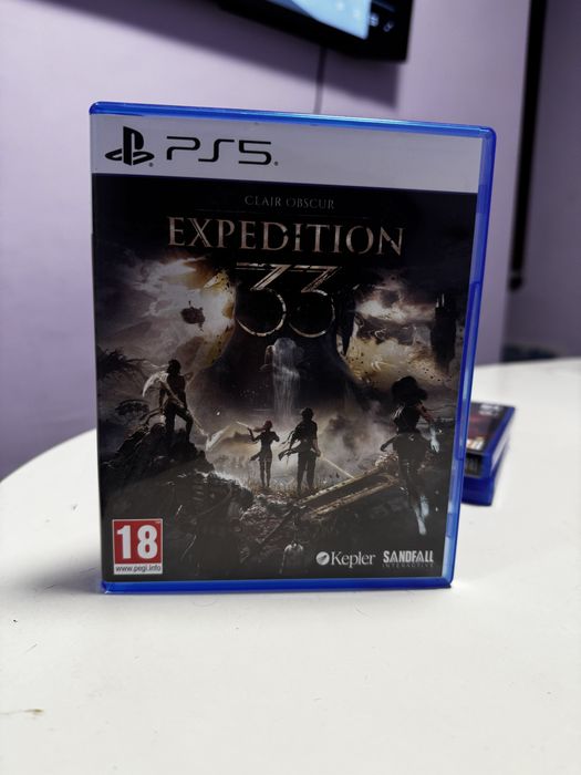 Doom: The Dark Ages, Expedition 33, Saros