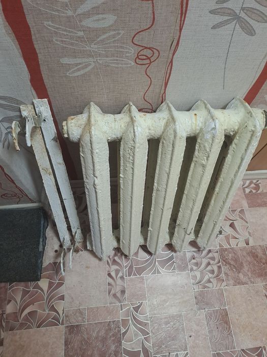 Батарея чугунная