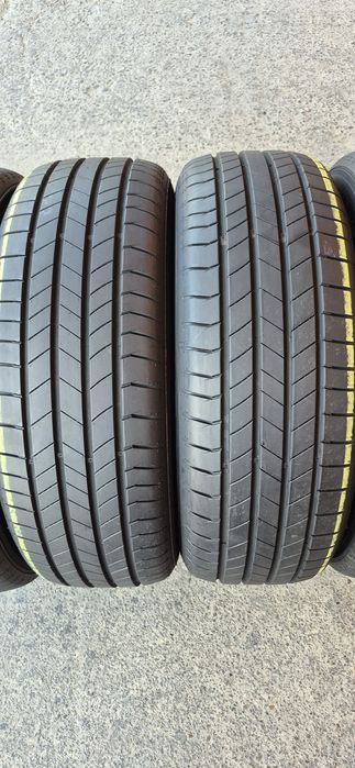 4 anvelope vara  noi Kumho 215/60/17,dot 2025.Pretul este pe bucata.
