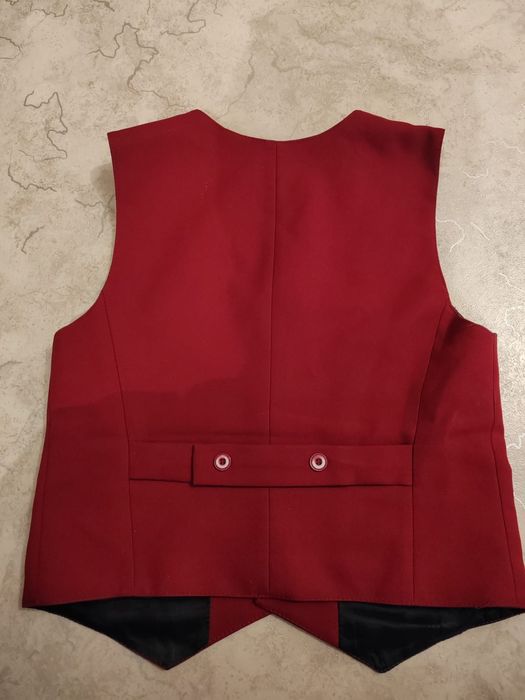 Продам жилеты детские