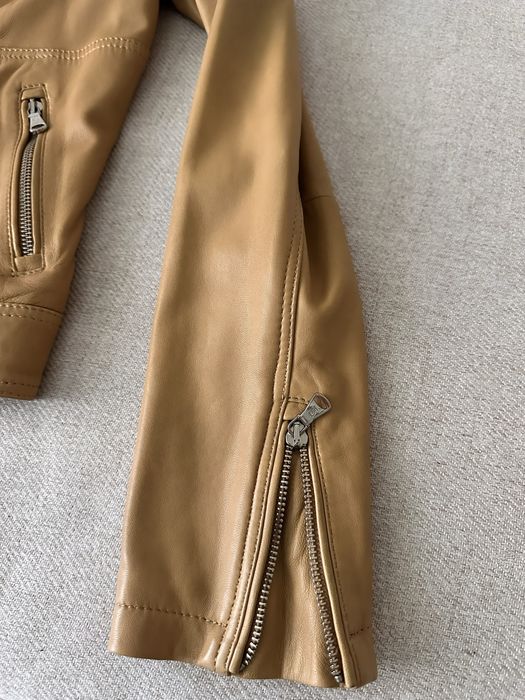 Дамско кожено яке Massimo Dutti, размер М
