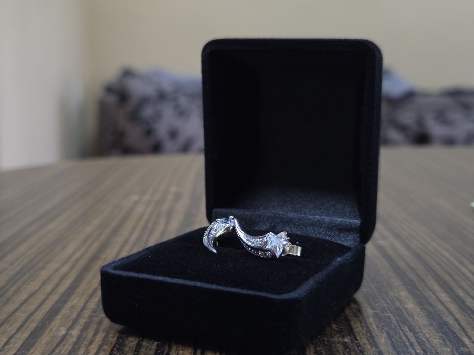 Златни обеци 14К  75€/ грам
