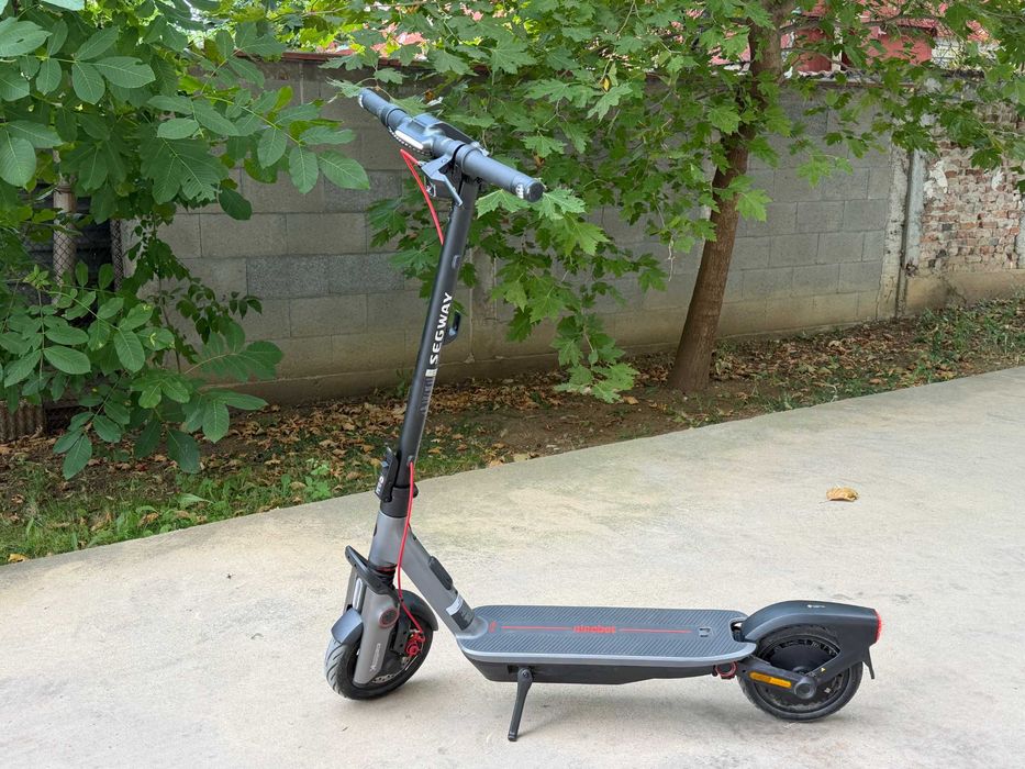 Тротинетка Segway Ninebot F3 Гаранция