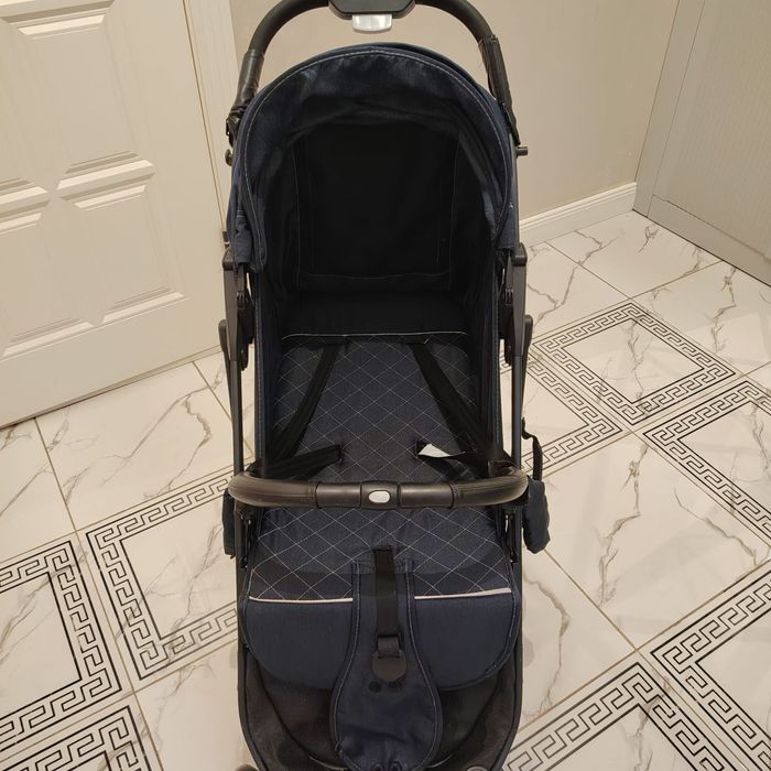 Продается коляска в отл состояние