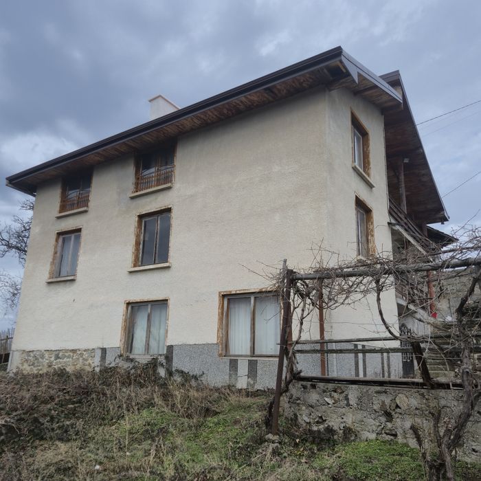 Продава се Къща в с. Горно Хърсово, Област Благоевград - 330 кв.м за 116 €/кв.м - Снимка #3