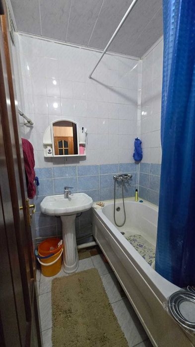 Продается 2 х комнатная квартира