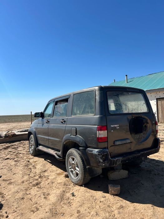 Уаз патриот 2006