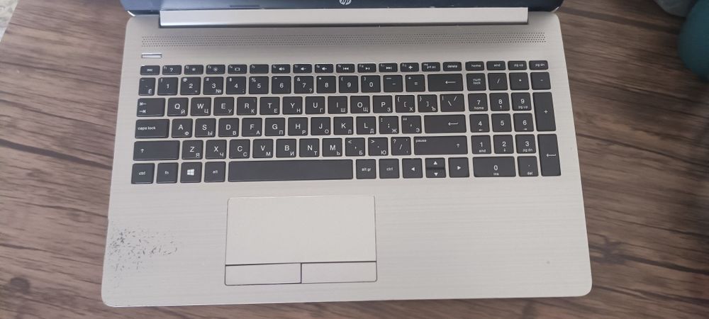 Ноутбук HP 250 G7