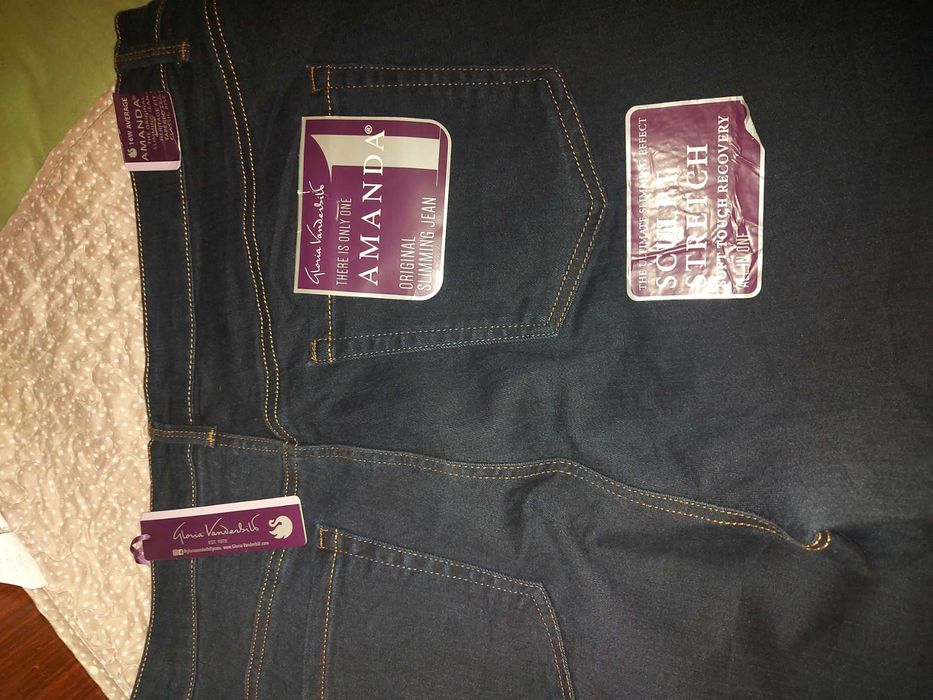 Дънки нови с етикет