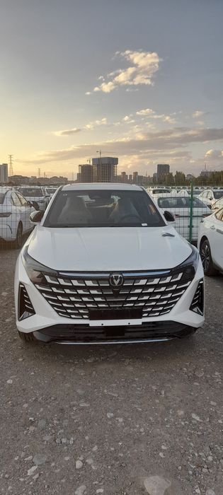 Продам новый Changan UNI-Z 2025 года