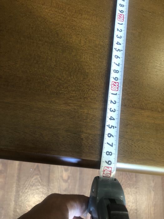 Продам стол из дерево