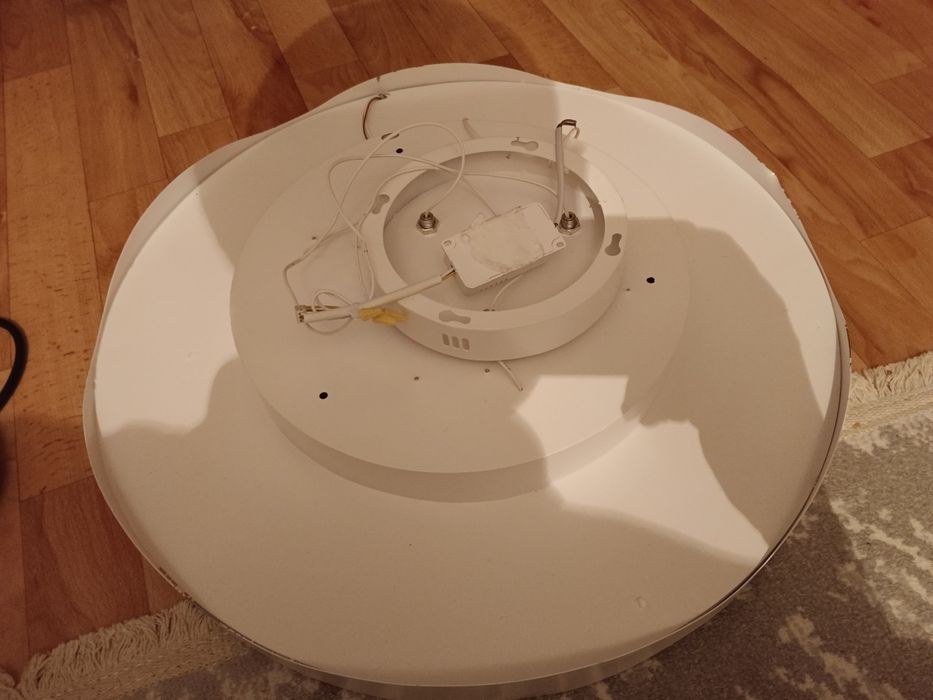 Продам люстру как