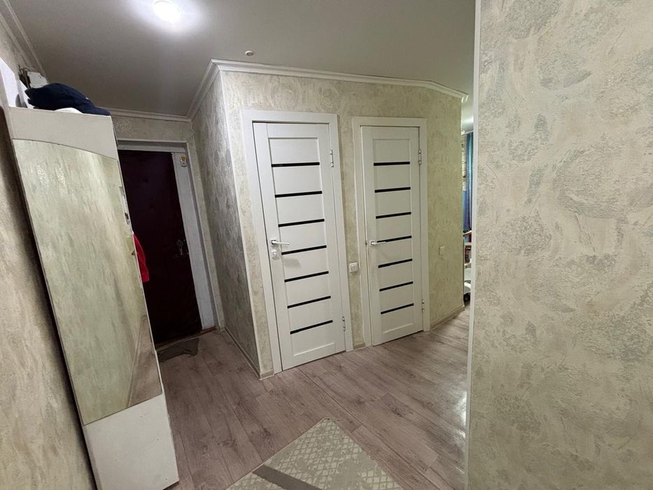 Продам квартира.