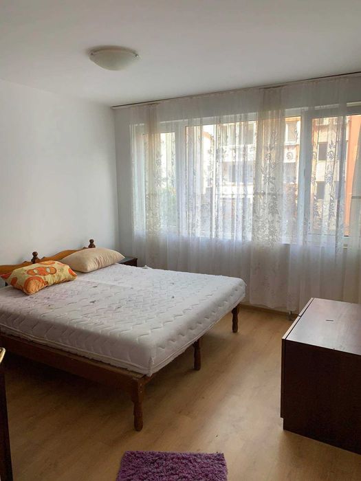 Дава се под наем Тристаен апартамент в Бургас, Възраждане - 78 кв.м за 214.2 € - Снимка #2