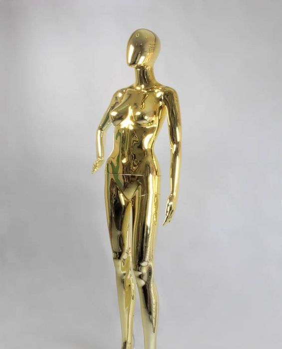 Maniken sotiladi. Tilla rangda ideal holati