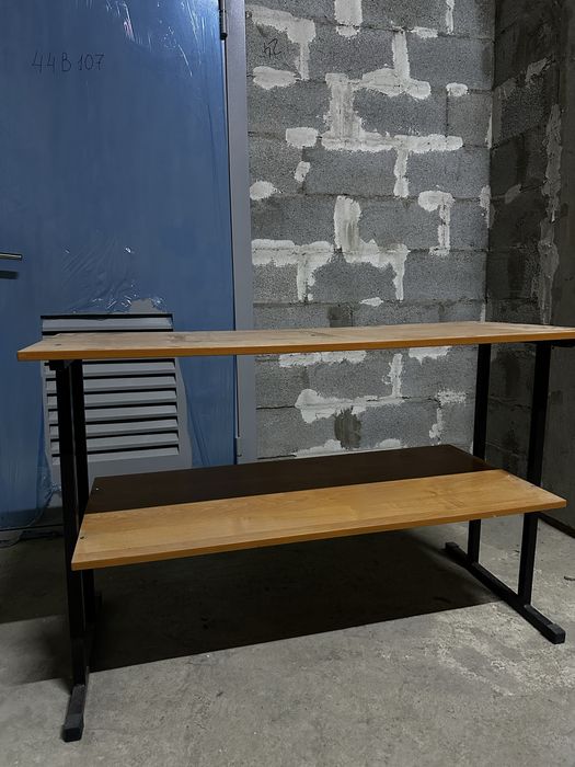 Парта из дерева