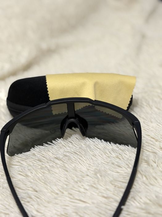 Продаются очки для спорта