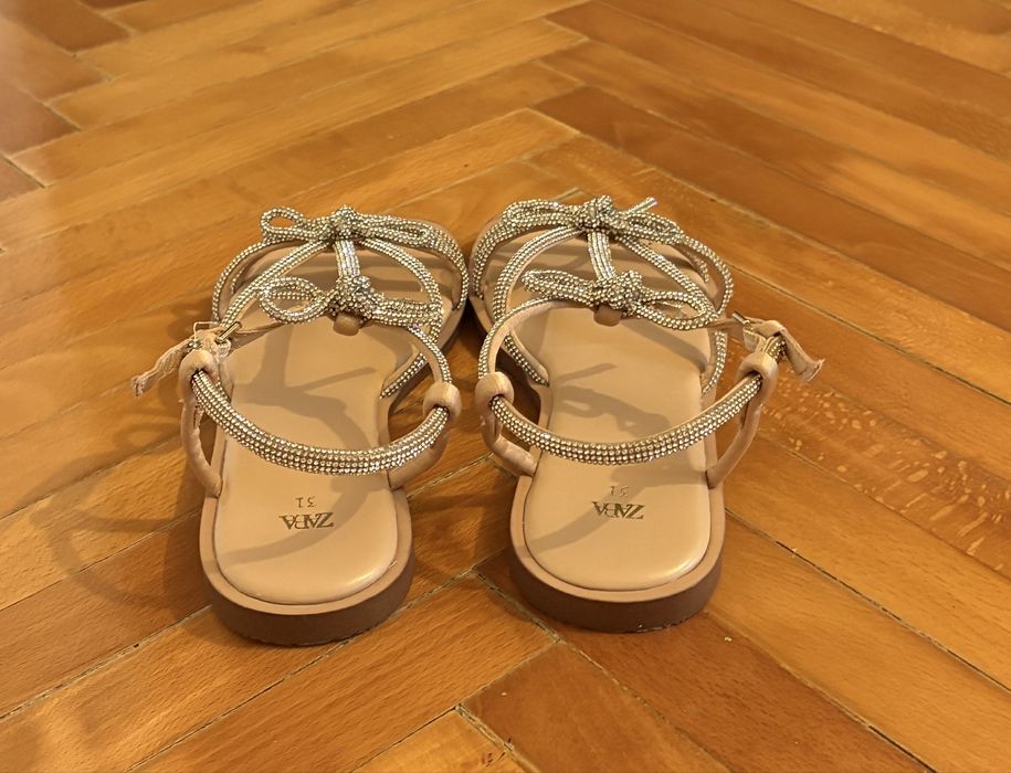 Sandale fetite Zara