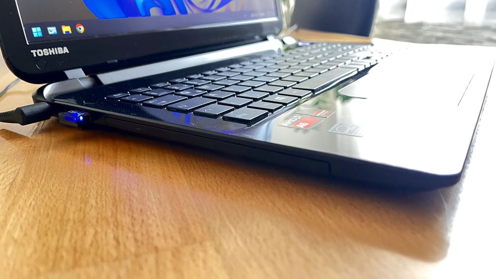 Laptop Toshiba AMD A6-6310 APU 8G Ram - Baterie noua