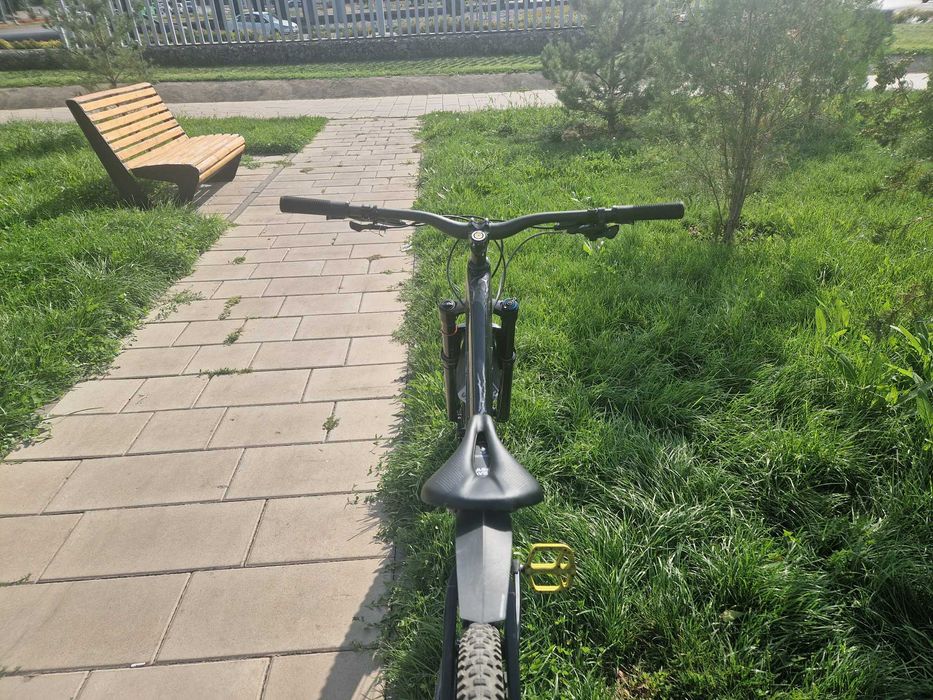 Трейловый карбоновый двухподвес 29"