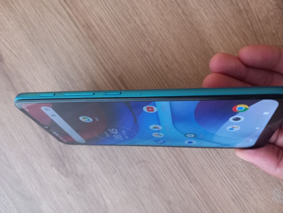 Smartfon la 250 lei