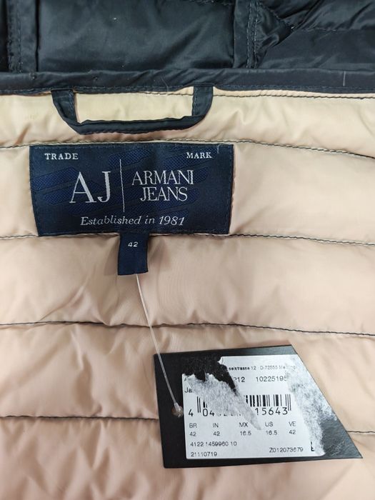 Armani Jeans geaca cu puf S-M