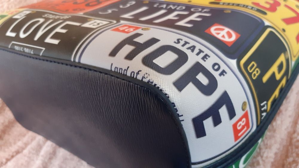 Оригинална чанта Moschino Москино