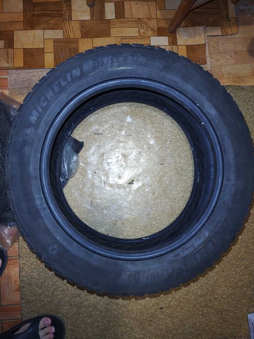 Michelin Alpin 6 215 55 17 dot 3518 зимни гуми
