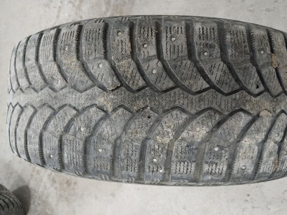 Продам диски с шинами