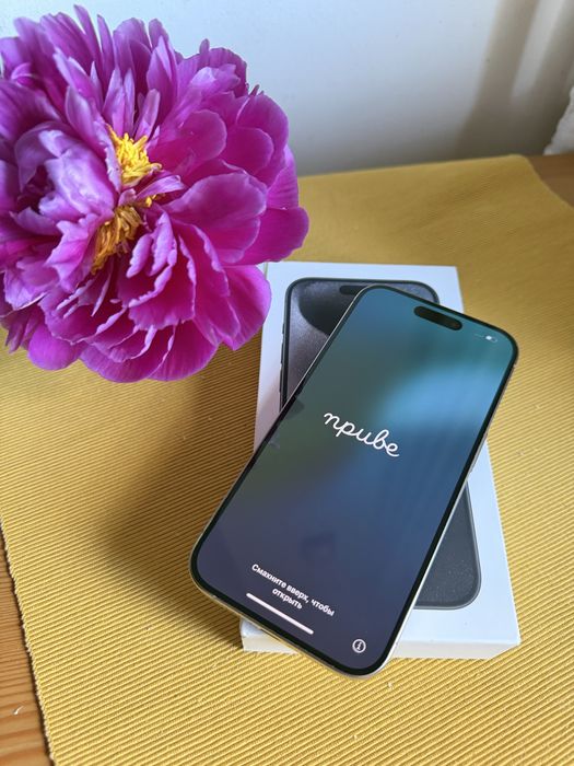 Iphone 15 pro 256 natural titanium