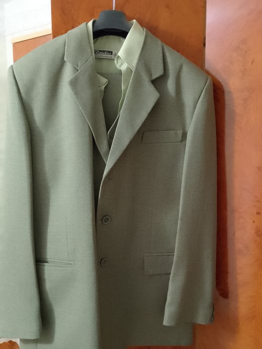 Costum 3 plus camasa