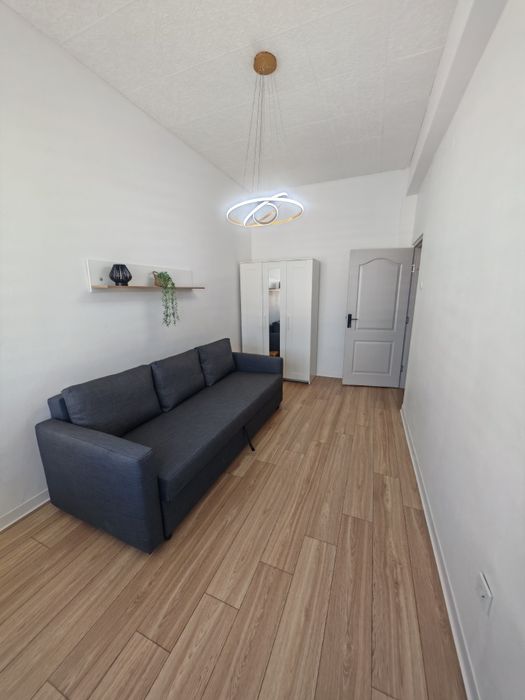 Inchiriez apartament 3 camere central