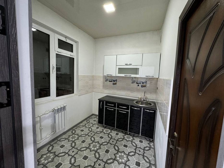 Аренда Офис помещения на Чиланзарский район Первая линия 85кв
Аренда