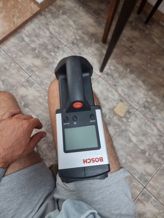Scaner pereti detectie armătură,tevi de metal si fire electrice!