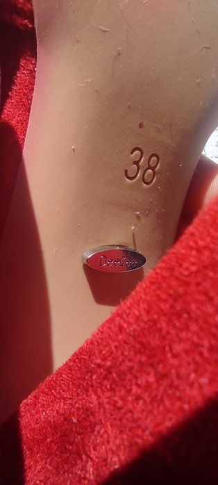 DeeZee червени обувки на ток