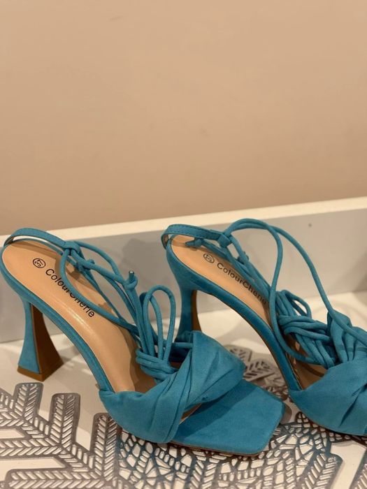 Дамски Сандали нови