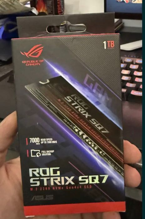 Vând ssd m2 rog strix de 1tb nu se mai găsește în magazine